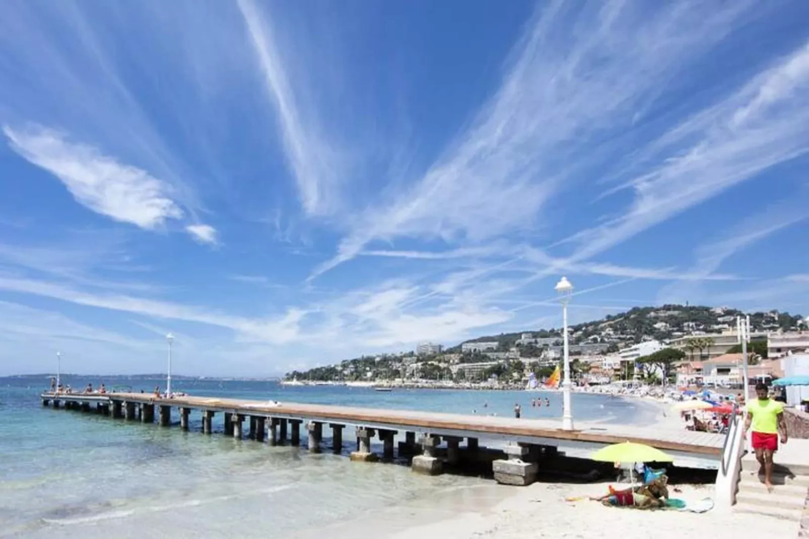 Résidence Moderne Appartement 2 Chambres/1 Salle De Bain, Terrasse Calme/aper&ccedil;u Mer-Vue d'été
