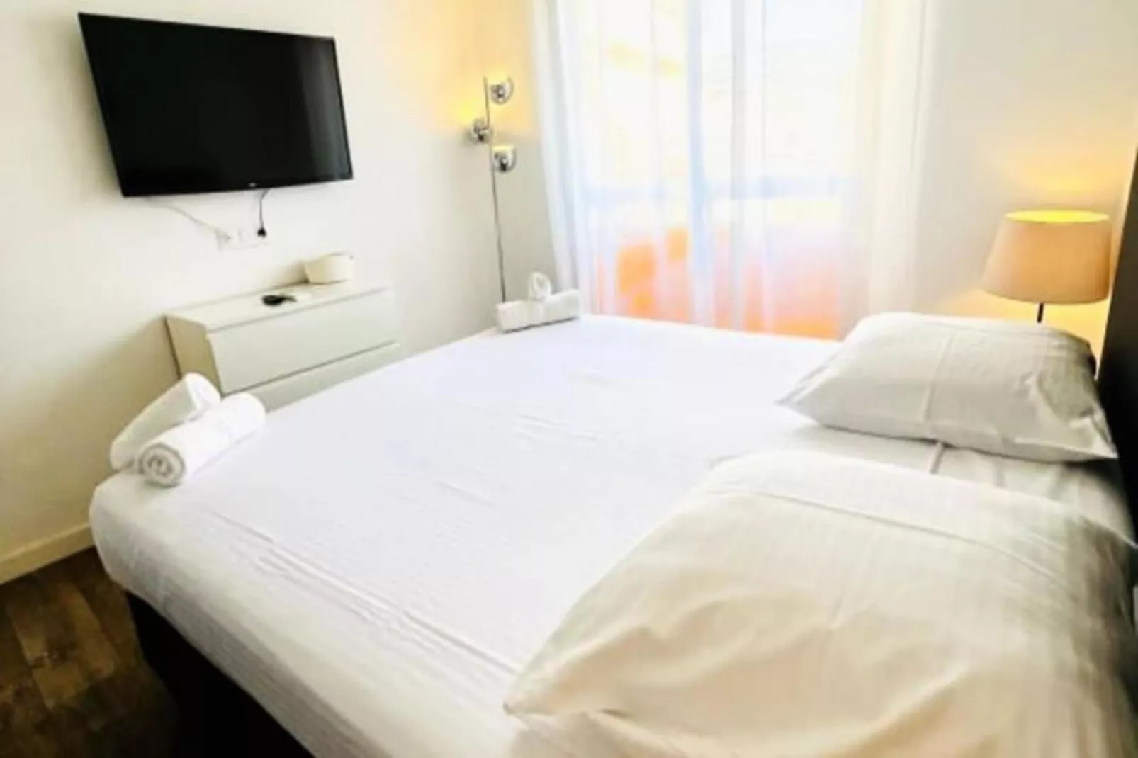 Résidence Le Verdi-Exterior in summer