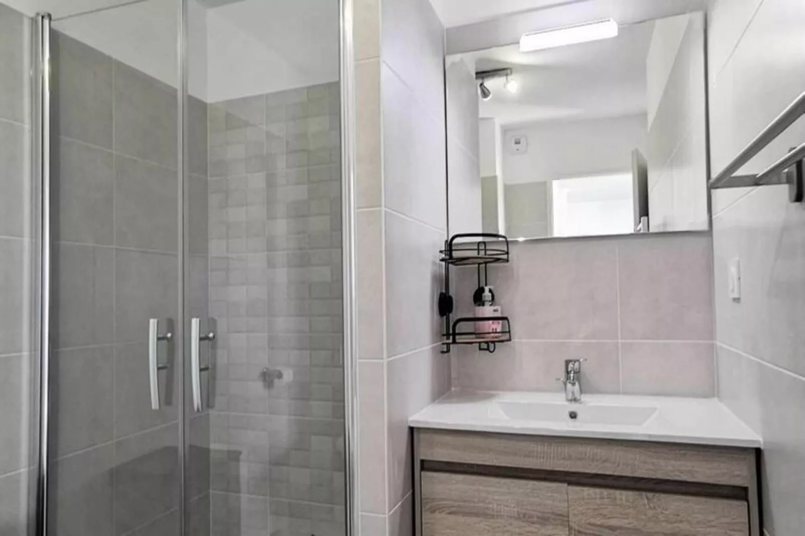 Résidence Les Voiles Blanches-Bathroom