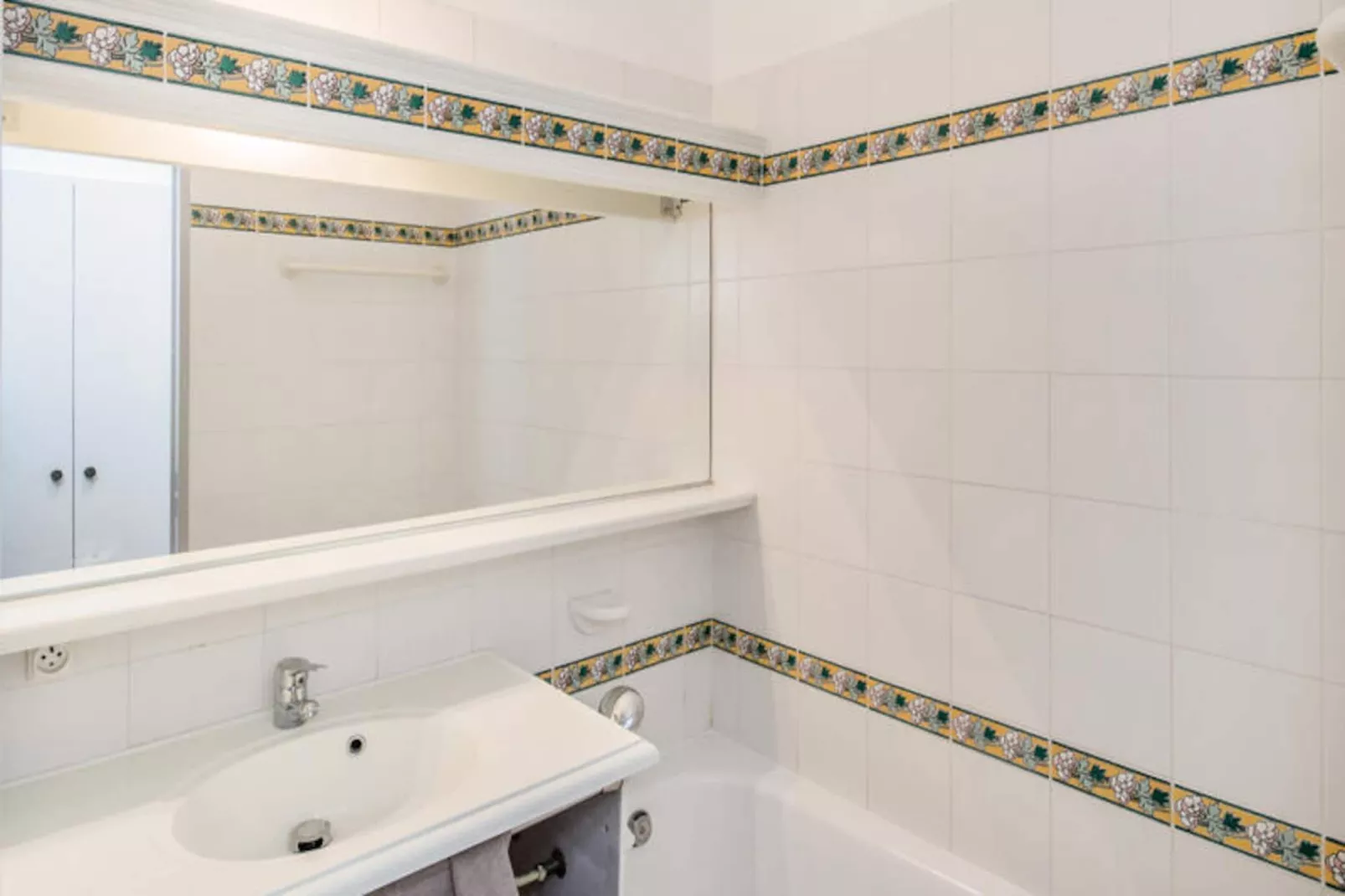 Village Pont Royal en Provence - maeva Home-Image-tags.