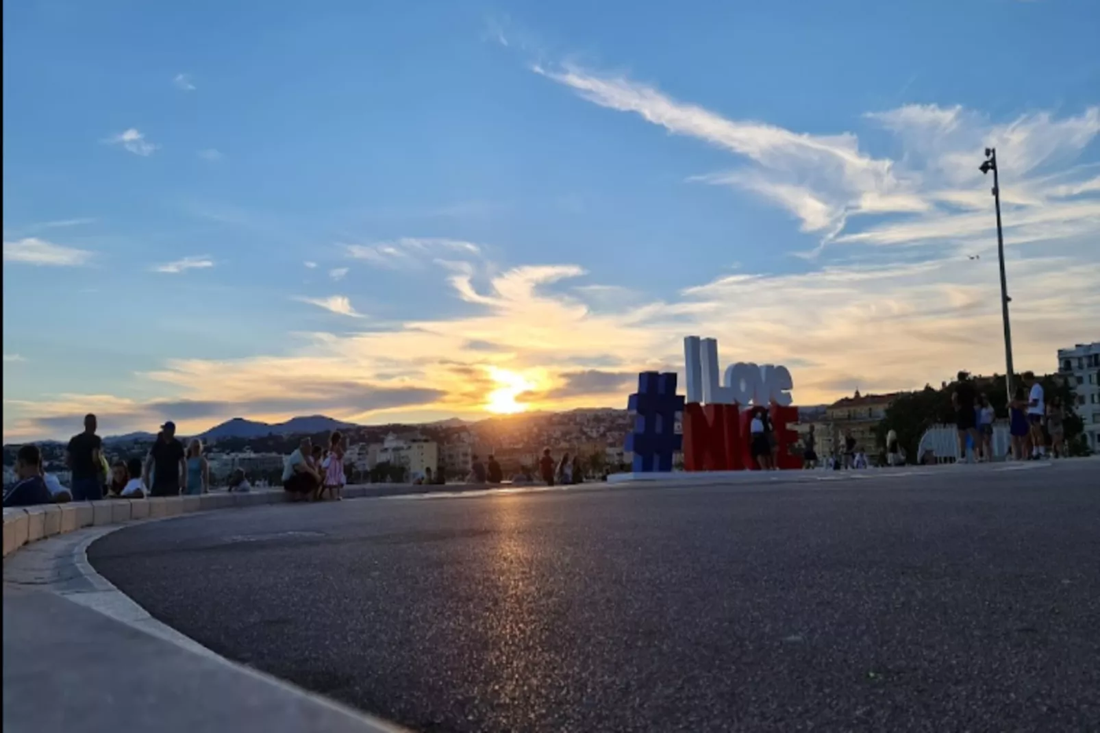 Appartements à Nice-Gebiete Sommer 1 km