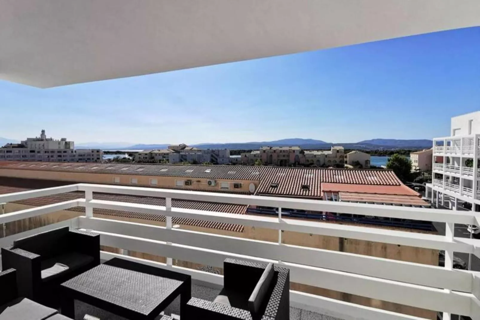 Résidence Les Voiles Blanches-Terrace balcony