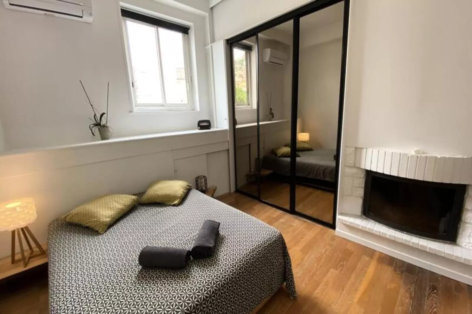 06bx : Superbe Loft - 100m2 - 6 Personnes-Exterior in summer