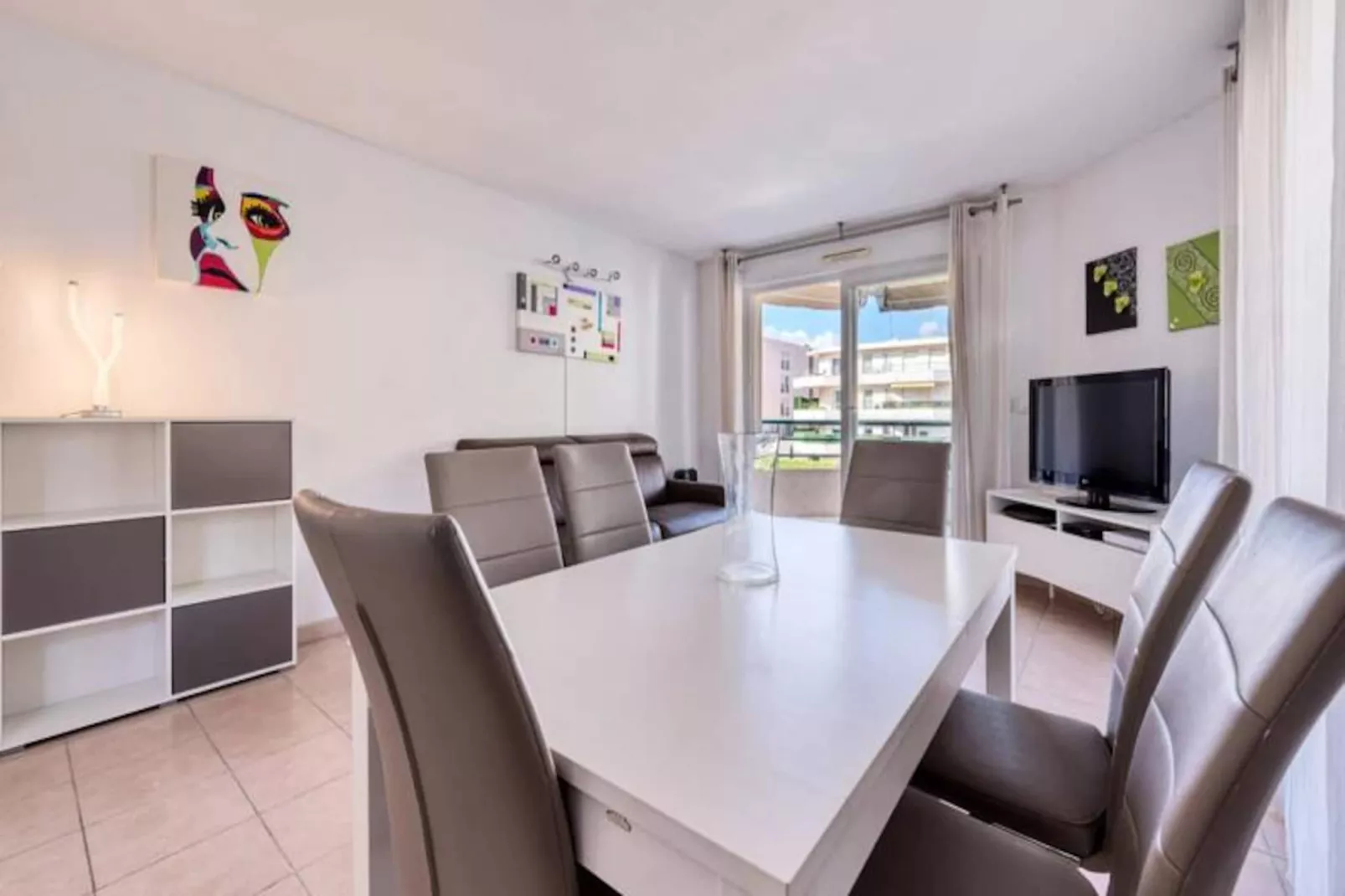 Le Regent Park  Appartement Pour 6 By Sunset-Image-tags.