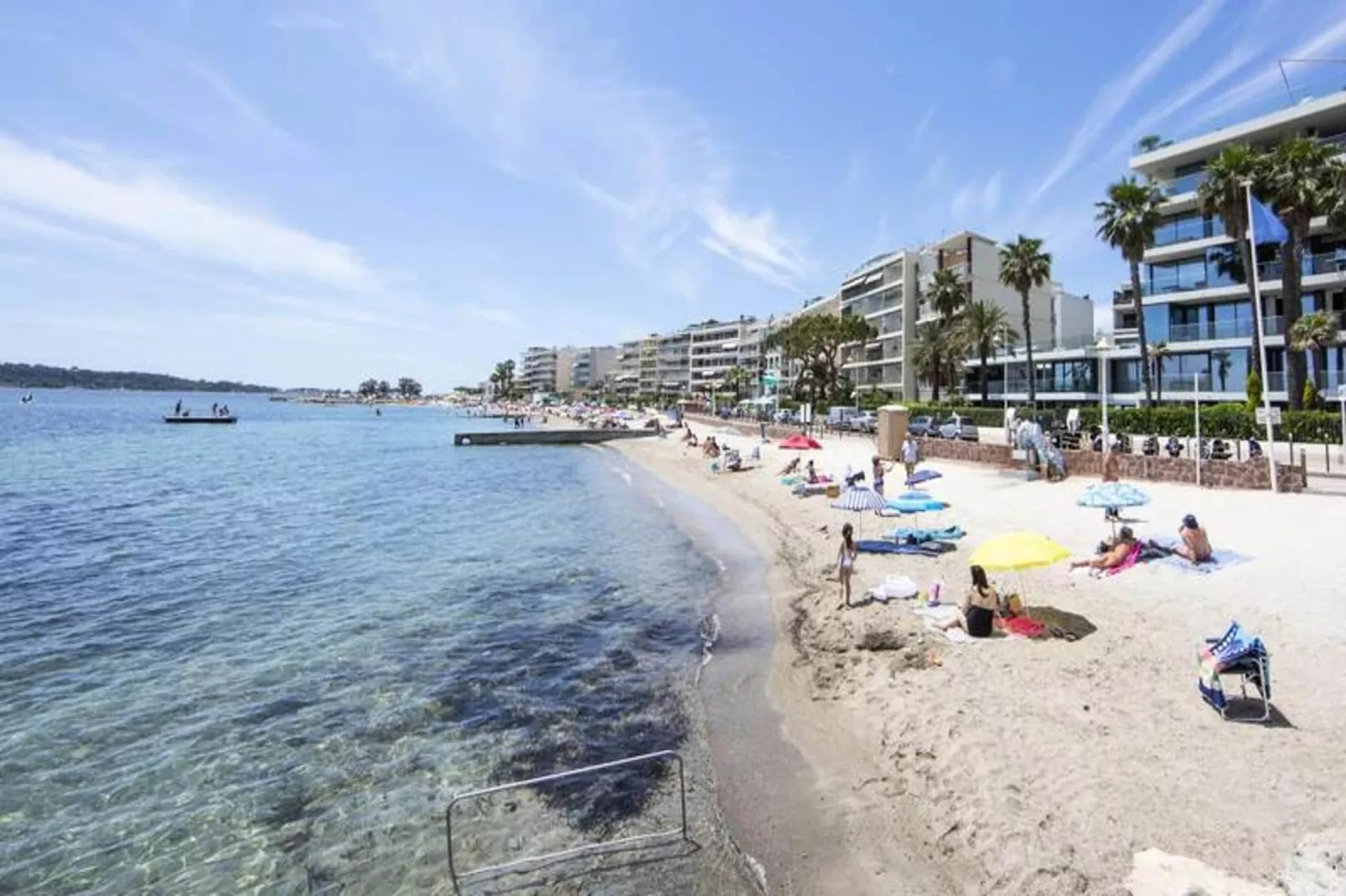Résidence Moderne Appartement 2 Chambres/1 Salle De Bain, Terrasse Calme/aper&ccedil;u Mer-Vue d'été