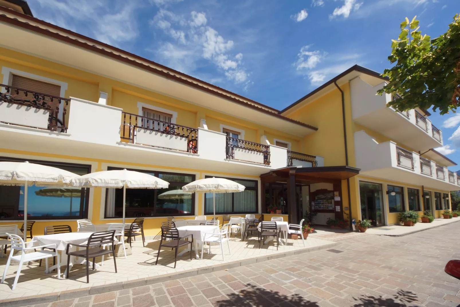 Residence La Rotonda, Tignale-bilo A4-Exterior summer