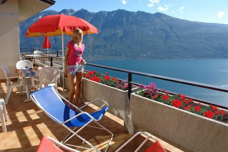 Residence La Rotonda, Tignale-bilo A4-Terrace balcony