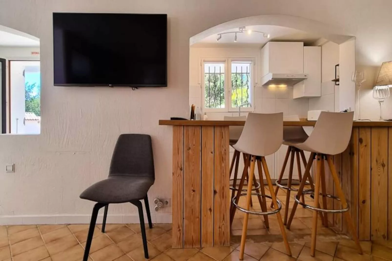 La Dolce Villa 11 Pers, Piscine Et  Jardin Paysag&eacute;-Image-tags.