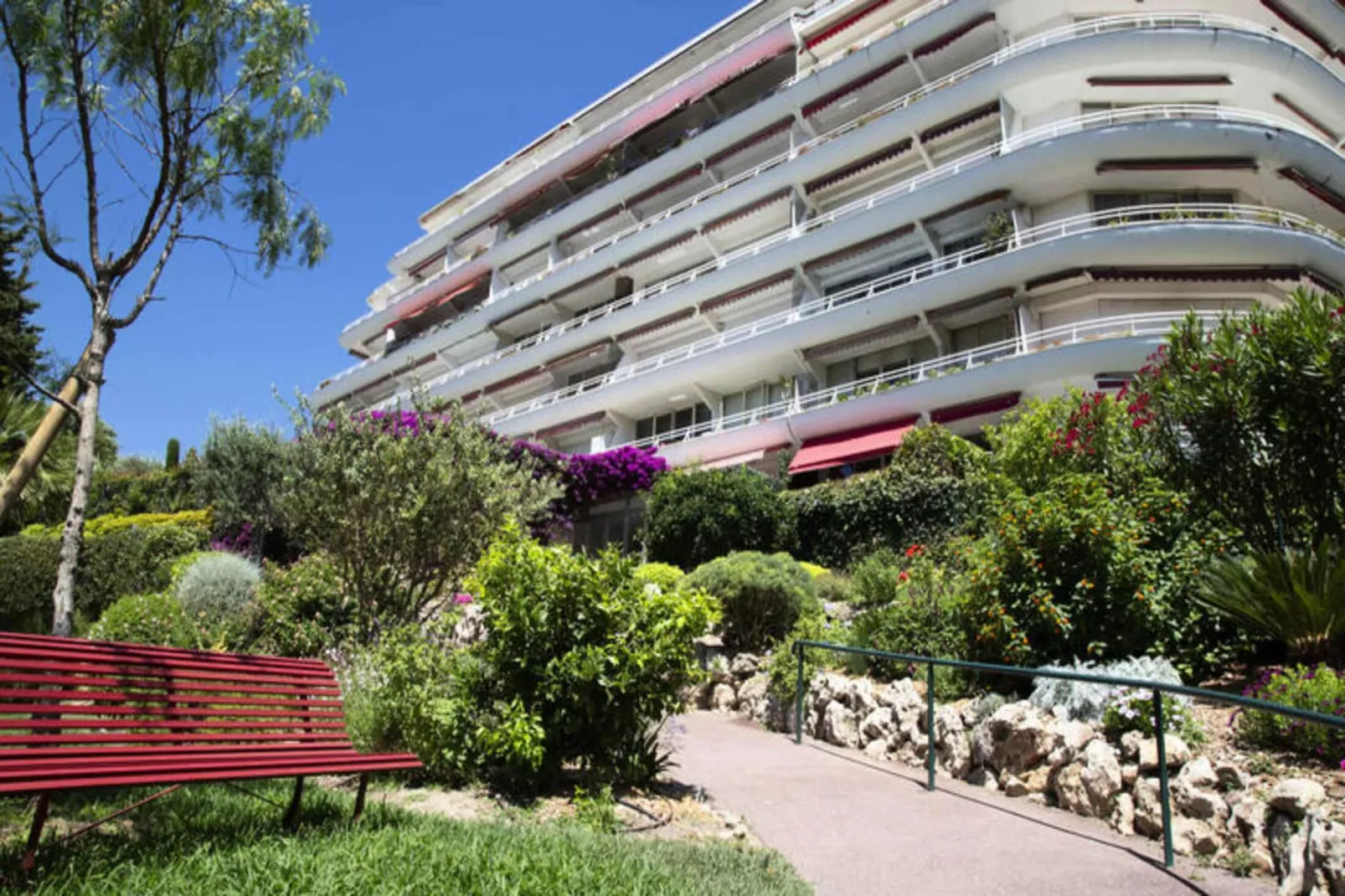 Résidence Appartement Enti&egrave;rement &eacute;quip&eacute; De 105 M2 Avec Vue Mer Et Collines-Extérieur été