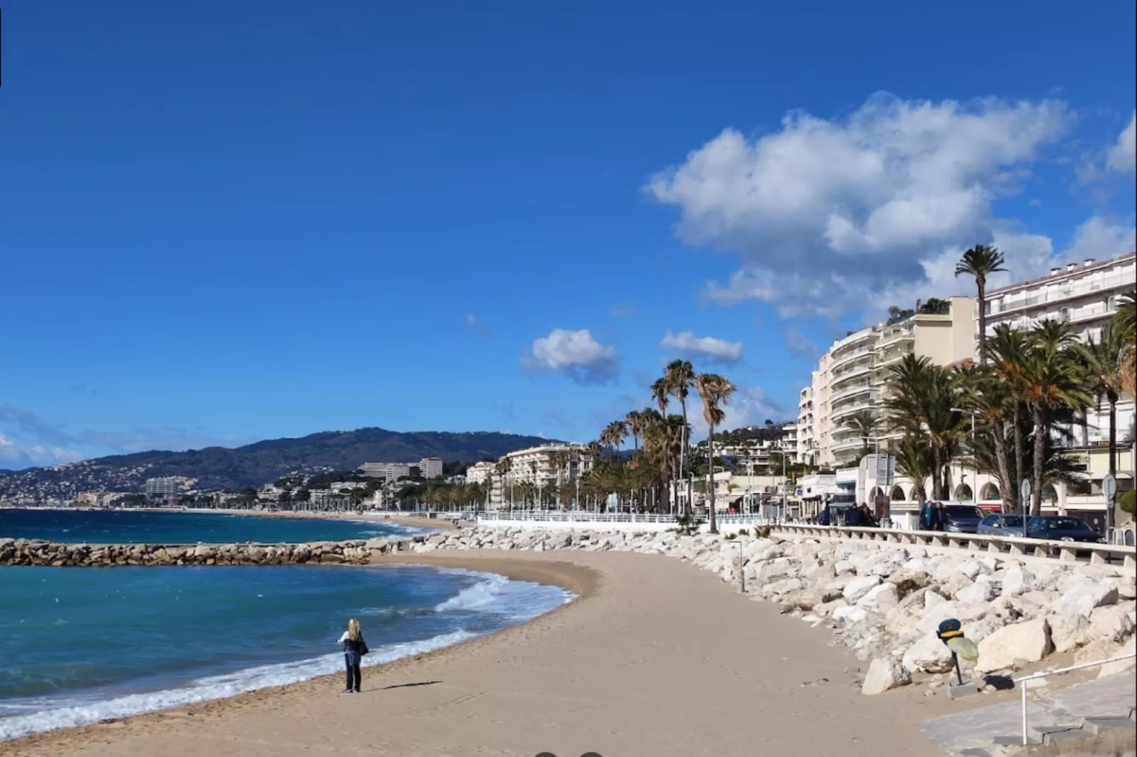 Résidence Bnb Renting Grand Studio Au C&oelig;ur De Cannes, Quartier De La Vieille Ville !-Areas within 5km in summer