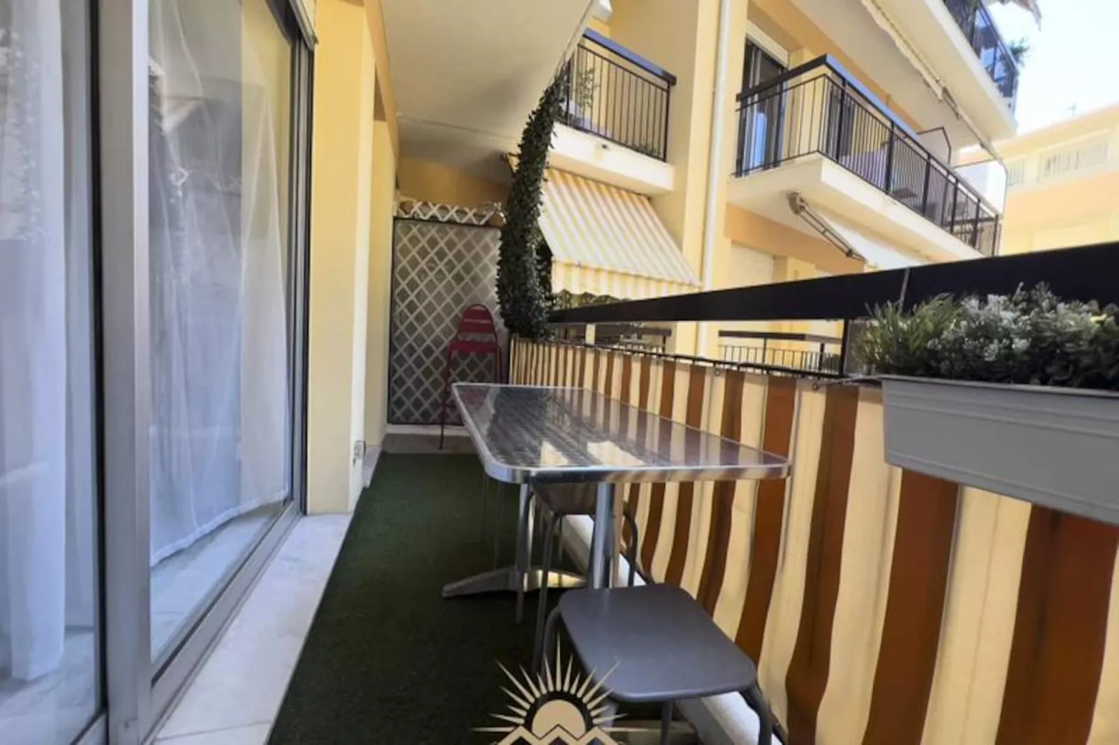 Le Surcouf Appartement Pour 4 By Sunset-Image-tags.