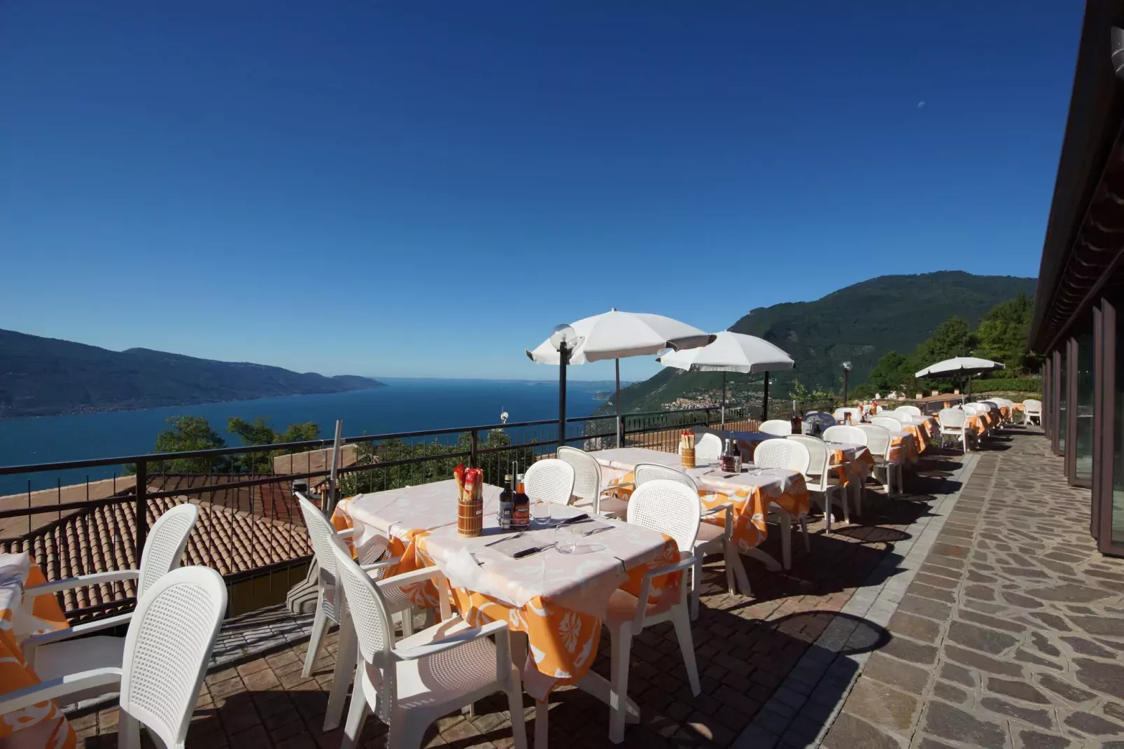 Residence La Rotonda, Tignale-bilo A4-View summer