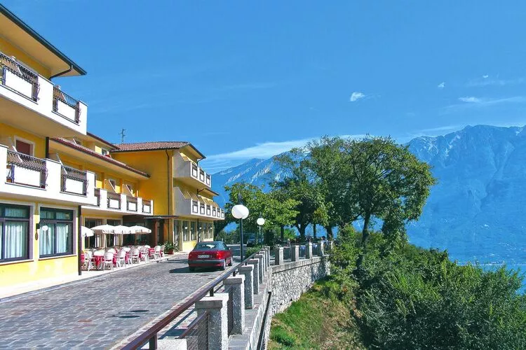 Residence La Rotonda, Tignale-trilo B6-Exterior summer
