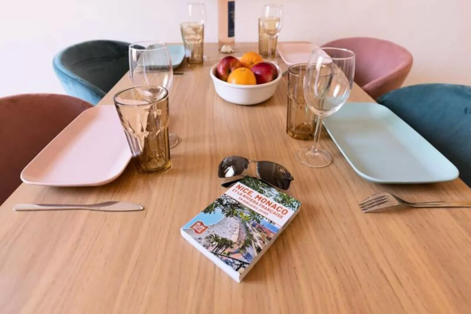 06a3 - Bel Appartement Au Cœur Du Vieux Nice-Image-tags.