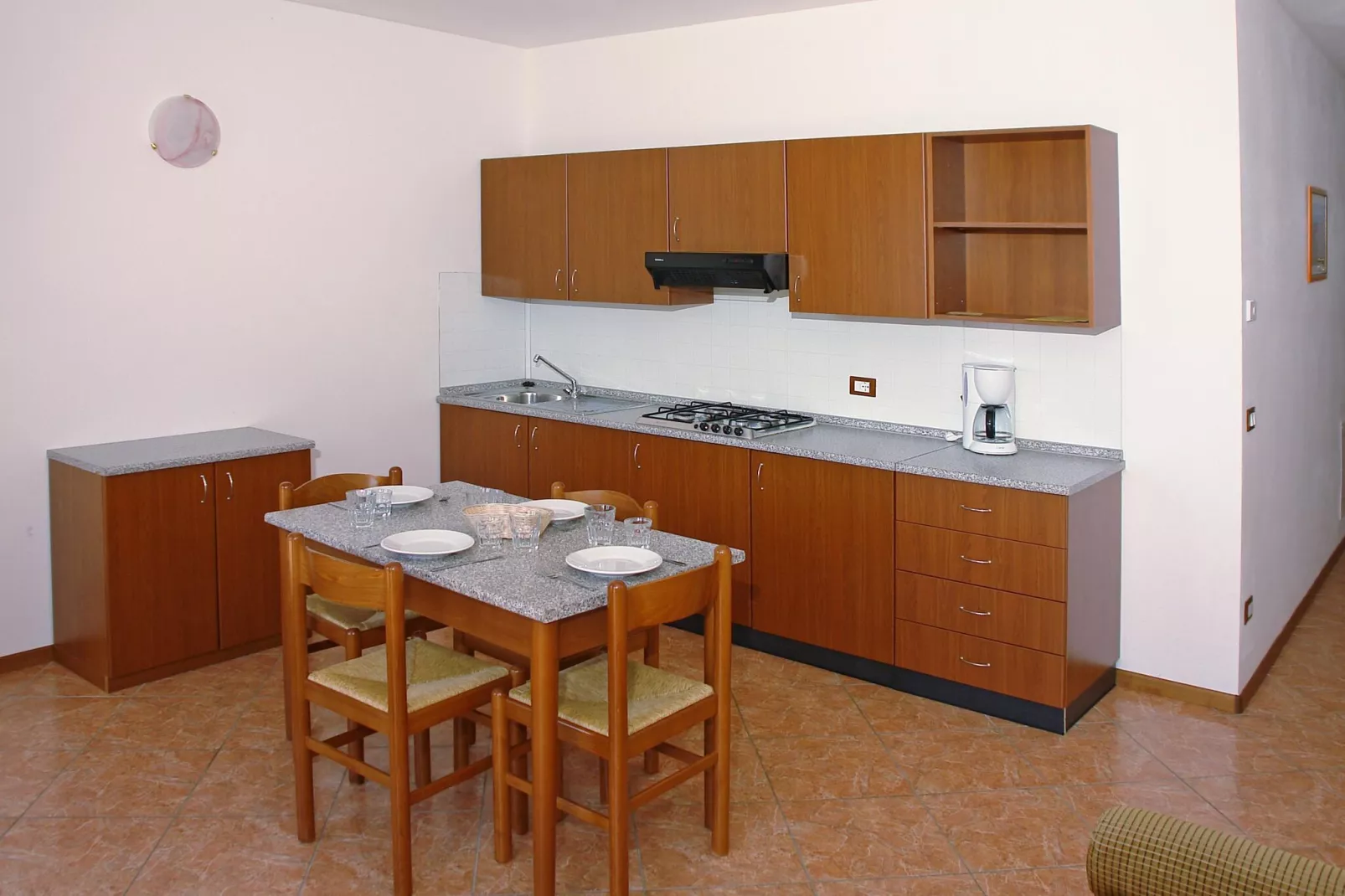 Residence La Rotonda, Tignale-trilo B6-Kitchen