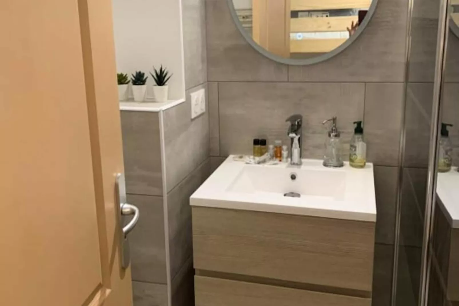 06u - Beau Studio En Résidence - Piscine Et Tennis-Image-tags.