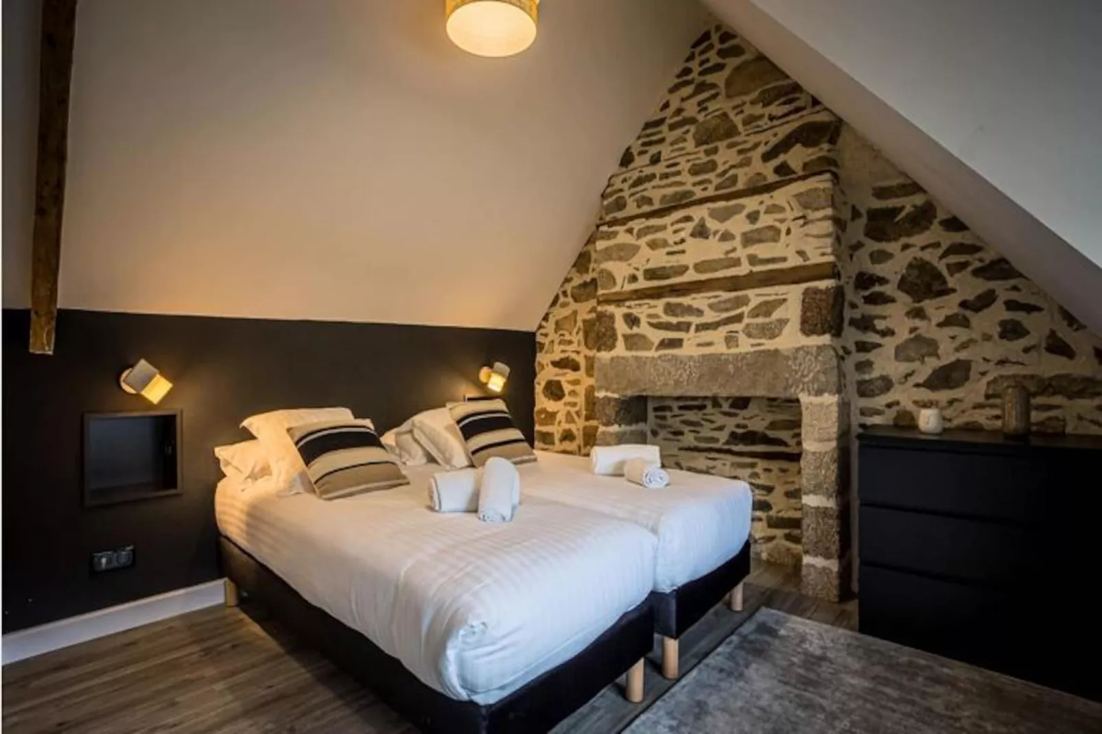 Maison à Perros-Guirec-Image-tags.