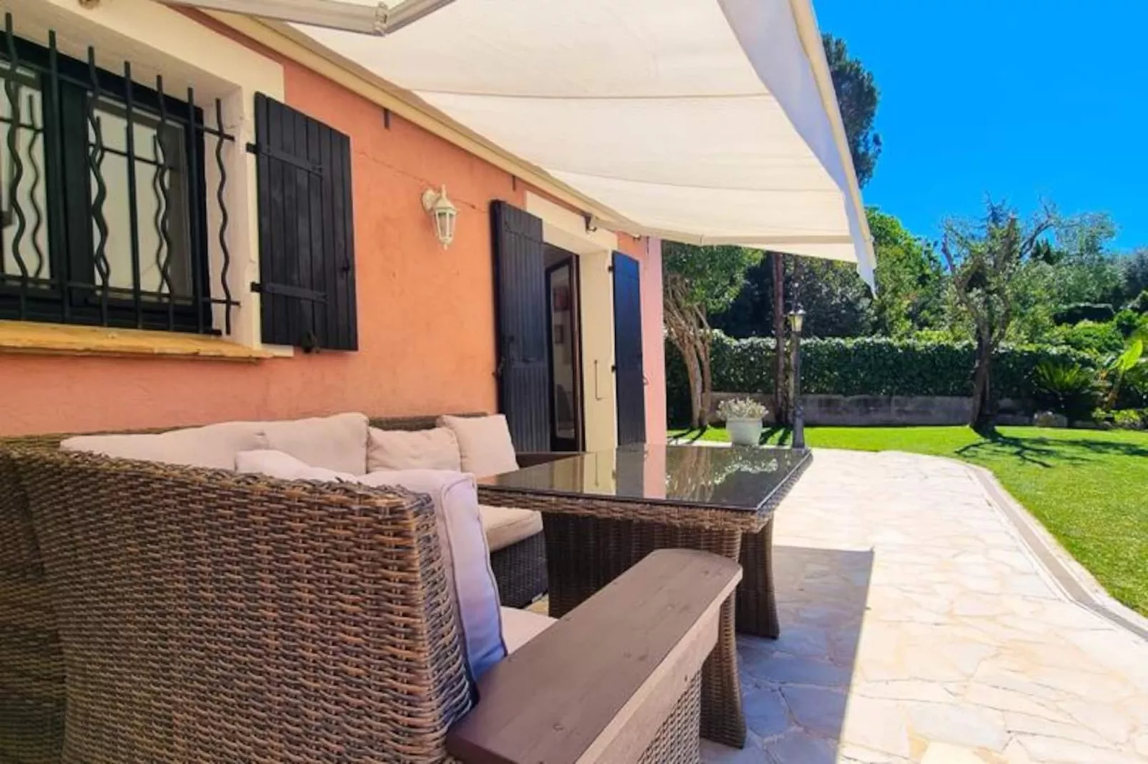 Appartement Dolce 3 Chambres 5 Pers/10min De Cannes-Image-tags.