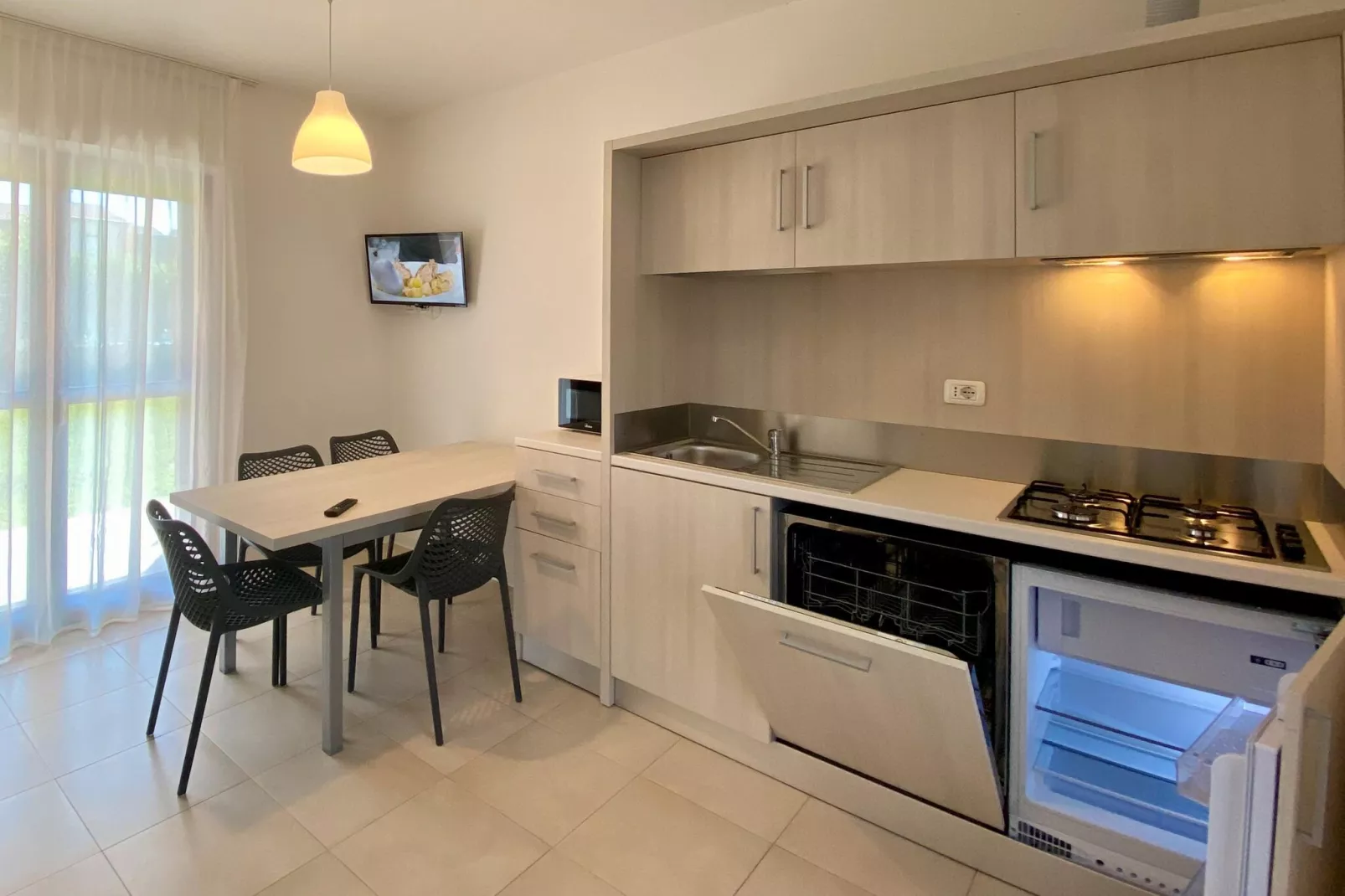 Residence Belvedere Village Castelnuovo del Garda-trilocale Std-Küche
