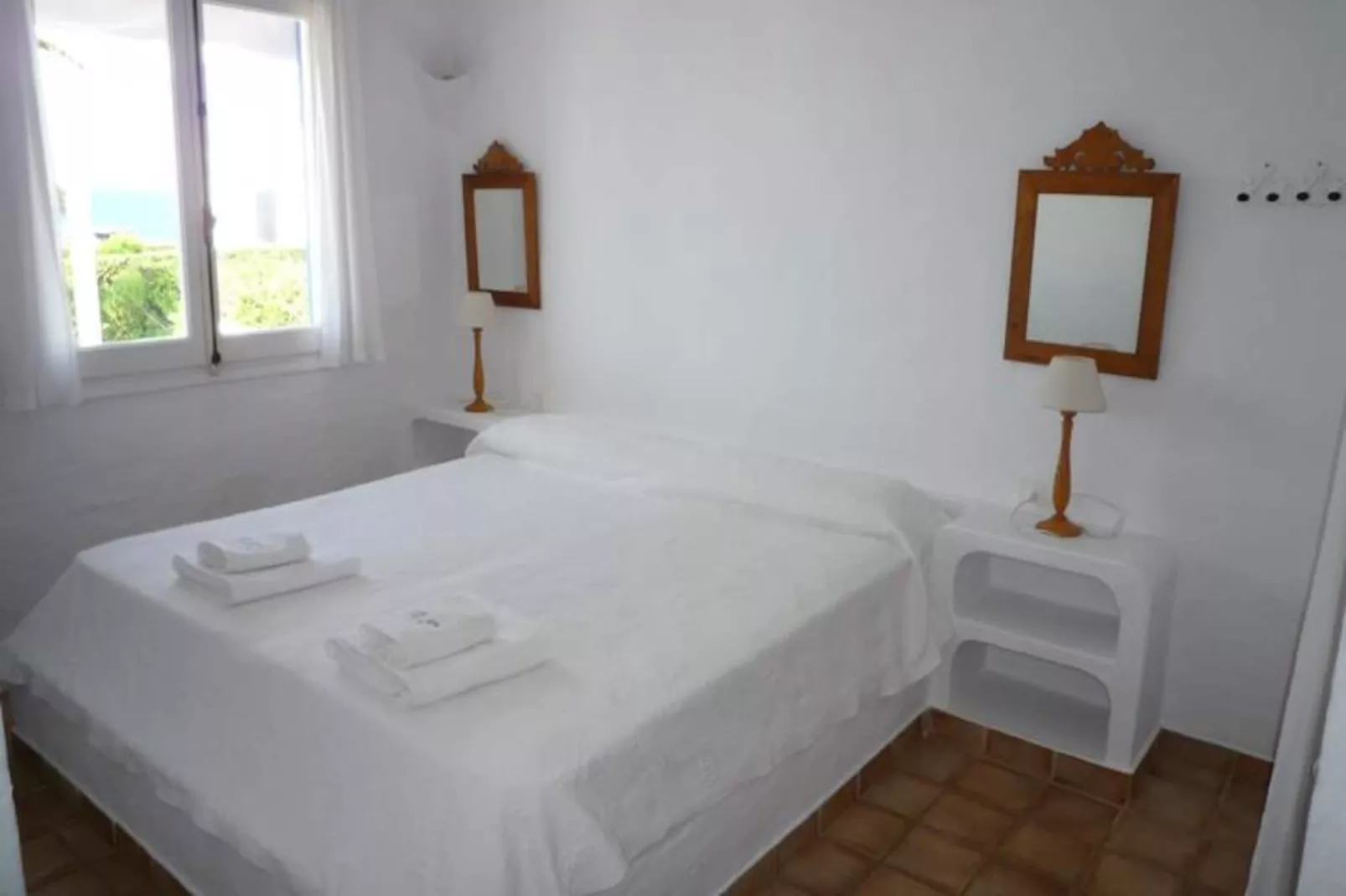 Maison à Binisafuller-Image-tags.