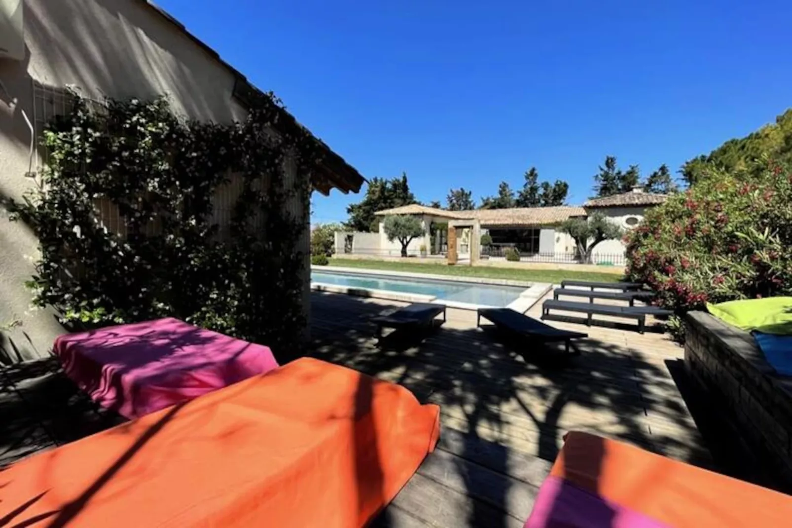 Belle Villa Contemporaine, Piscine Et Grand Jardin-Image-tags.