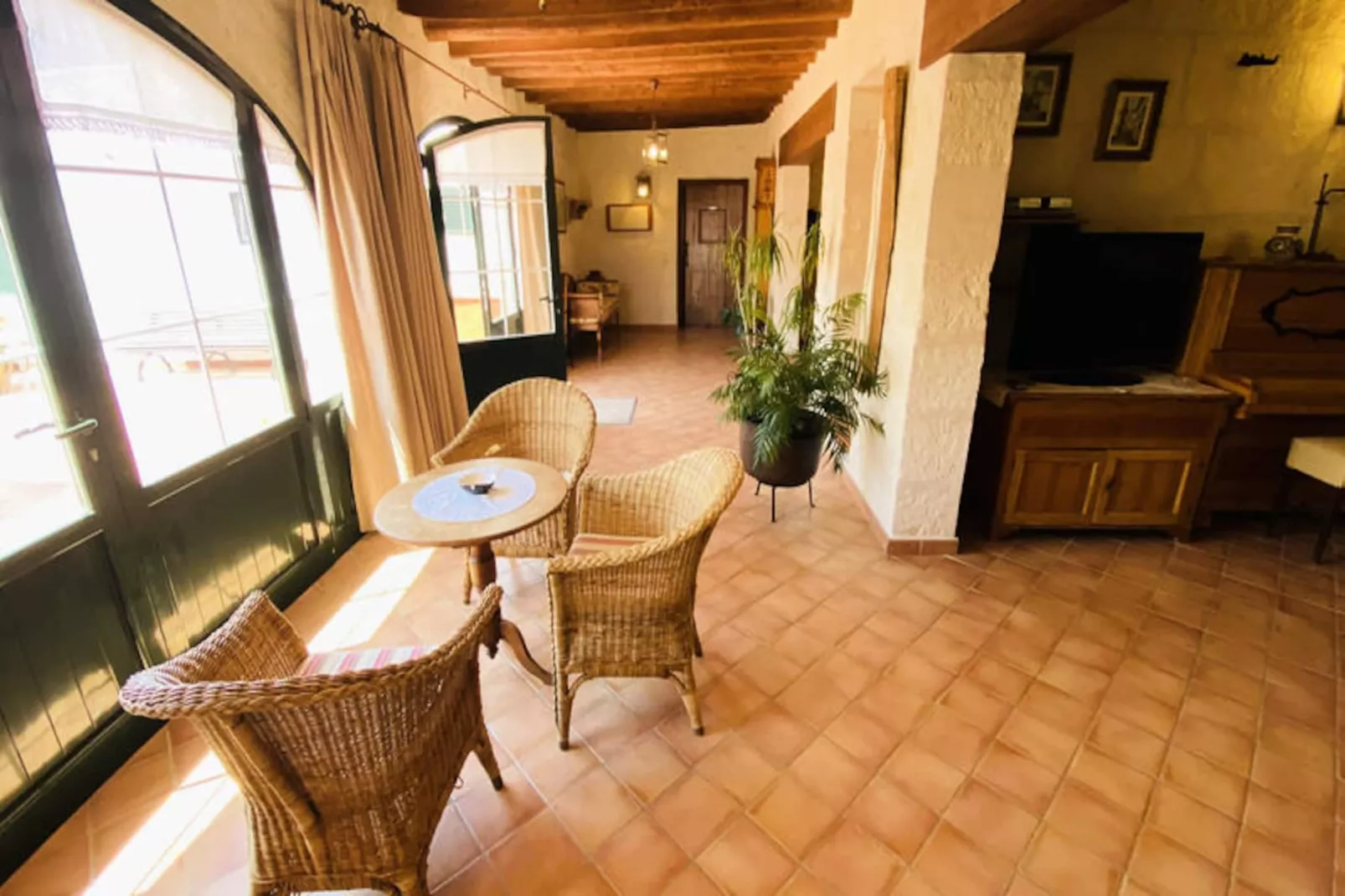 Maison à Alaior-Image-tags.