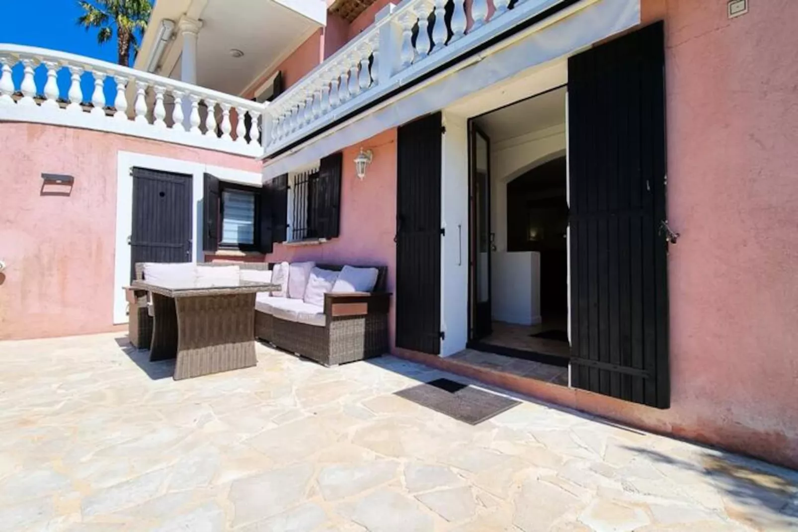 Appartement Dolce 3 Chambres 5 Pers/10min De Cannes-Image-tags.