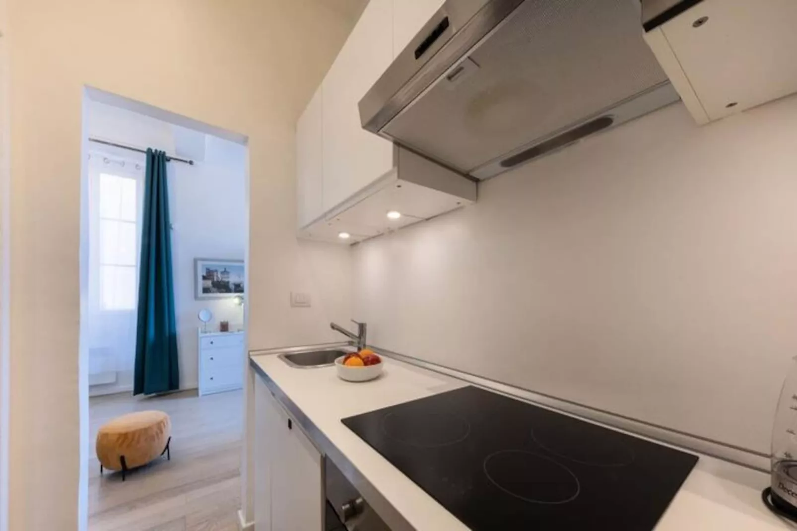 06a3 - Bel Appartement Au Cœur Du Vieux Nice-Image-tags.