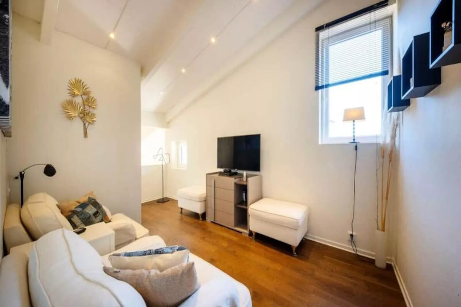 06v - Belle Villa - Jacuzzi - Piscine - Tennis-Image-tags.