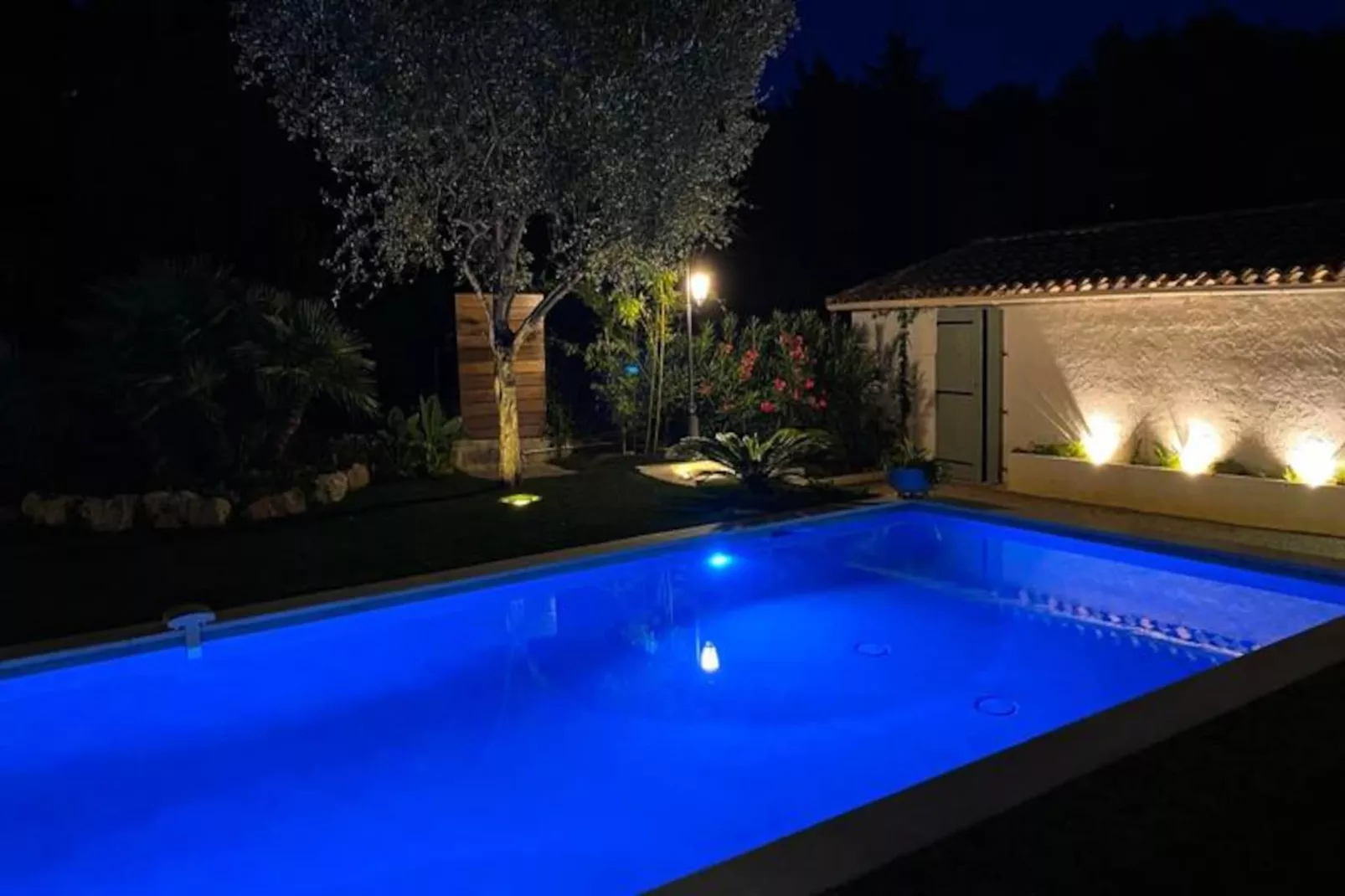 Appartement Dolce 3 Chambres 5 Pers/10min De Cannes-Image-tags.