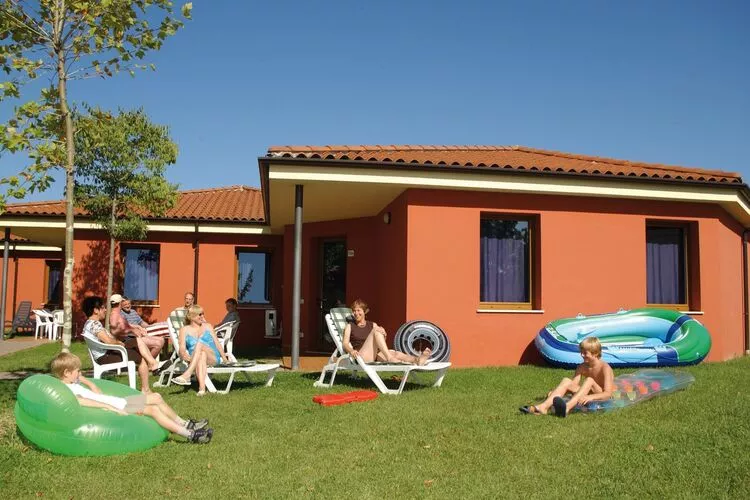 Holiday park Bella Italia, Peschiera-Oleandro-Extérieur été