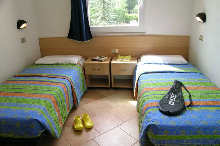 Holiday park Bella Italia, Peschiera-Oleandro-Chambre