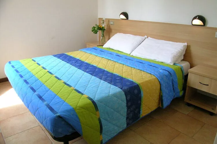 Holiday park Bella Italia, Peschiera-Oleandro-Chambre