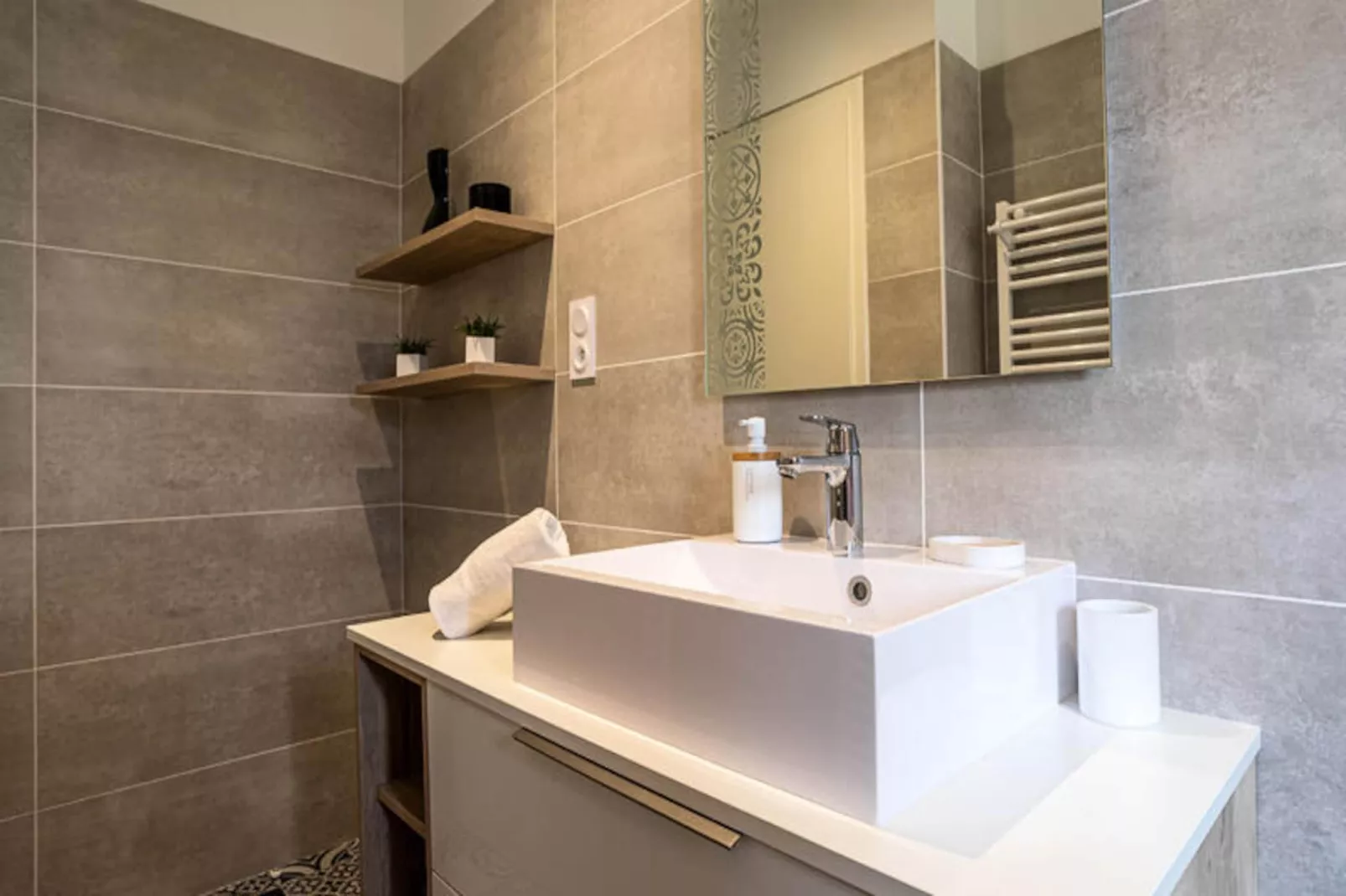 Maison à Perros-Guirec-Image-tags.