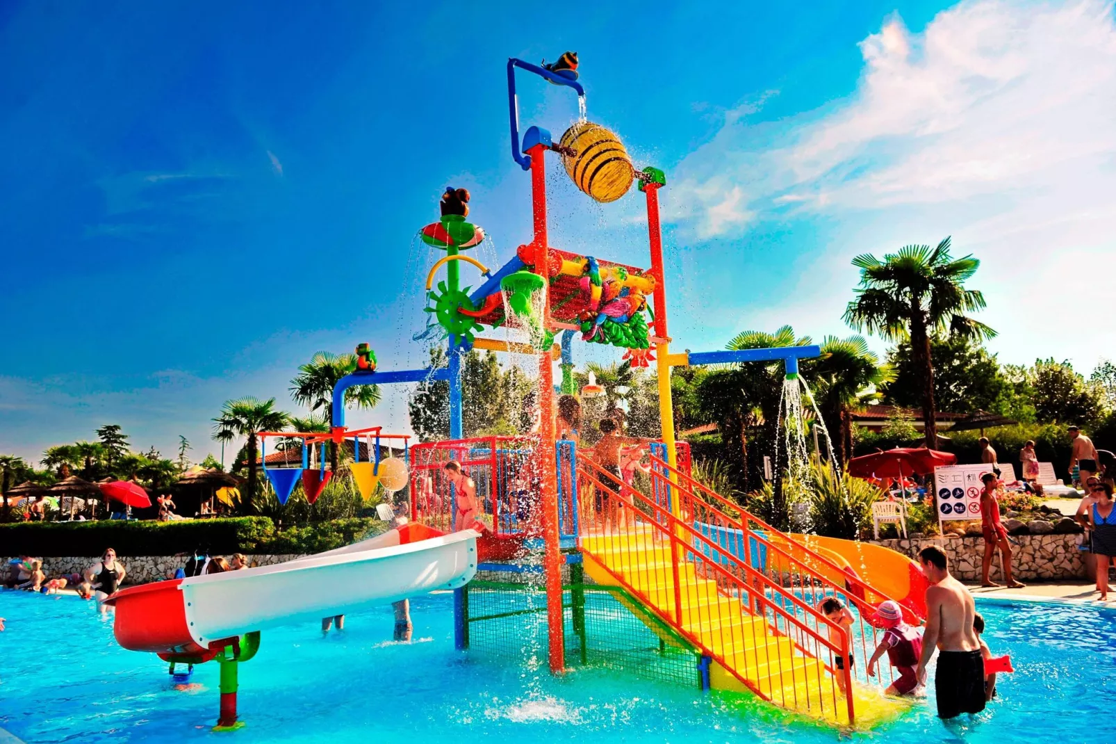 Holiday park Bella Italia, Peschiera-Oleandro-Piscine