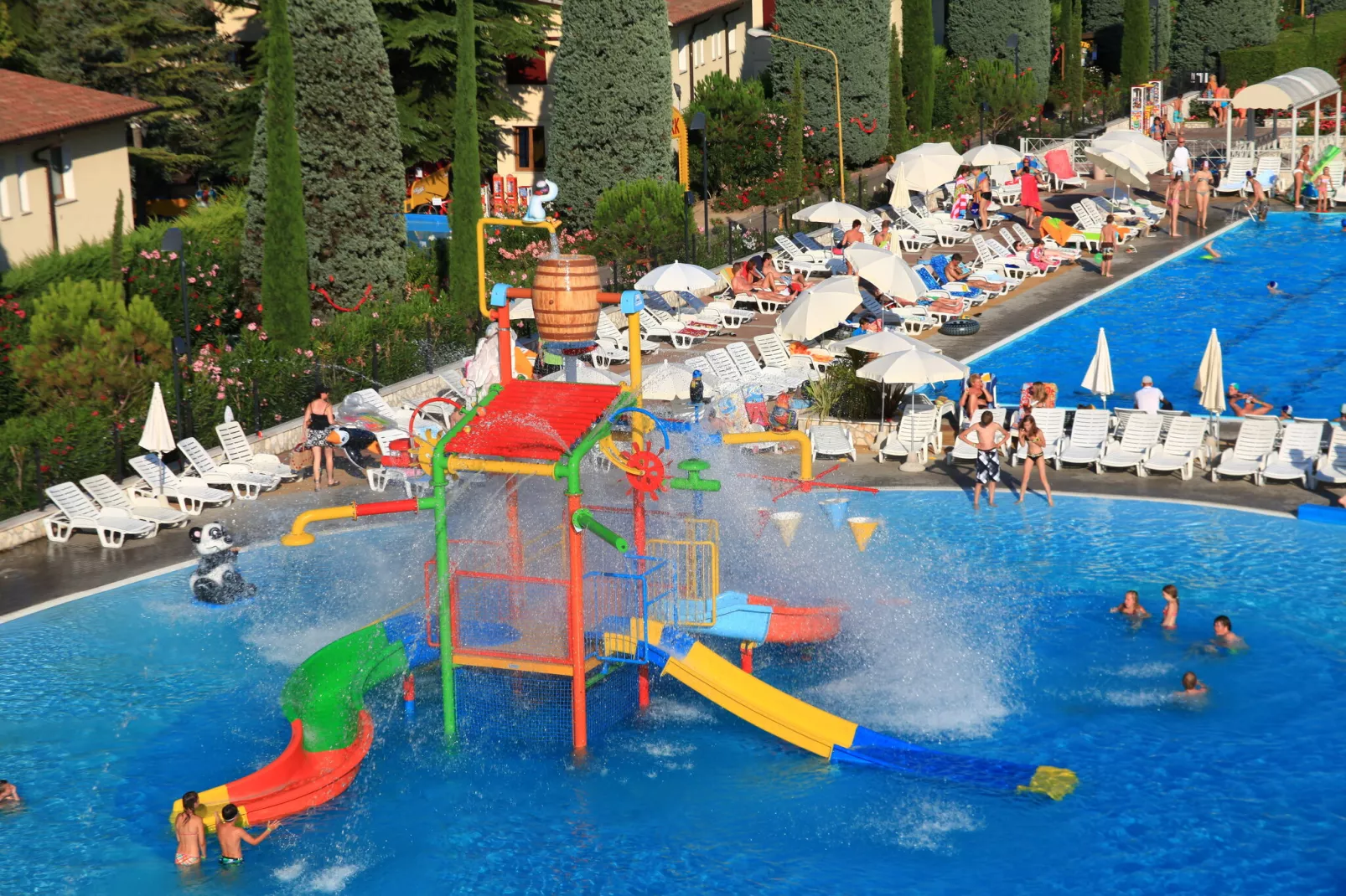 Holiday park Bella Italia, Peschiera-Oleandro-Piscine