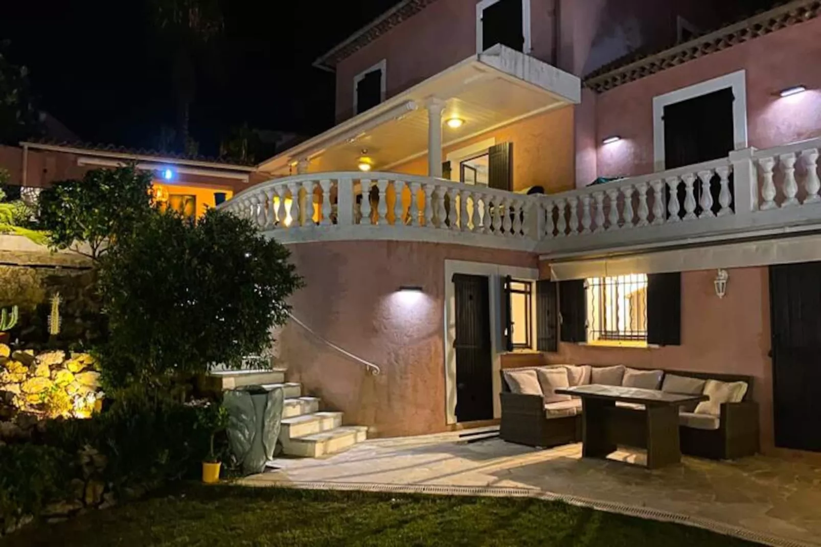 La Dolce Villa 11 Pers, Piscine Et  Jardin Paysag&eacute;-Image-tags.