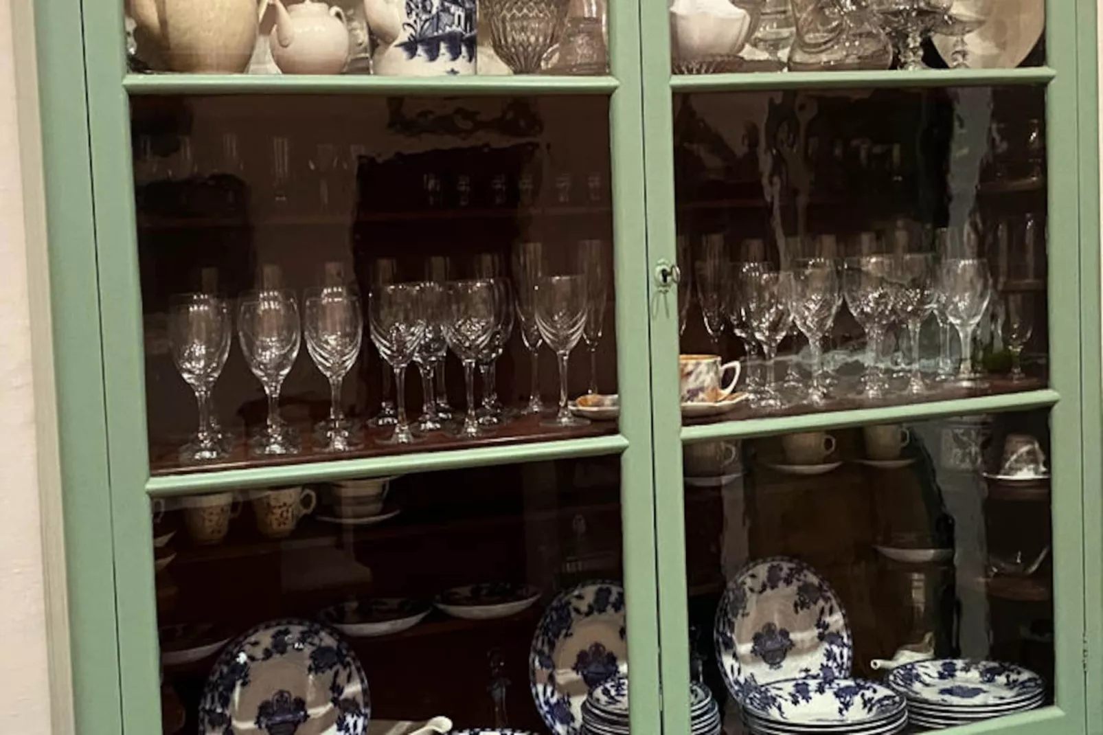 Maison à Son Bou-Image-tags.