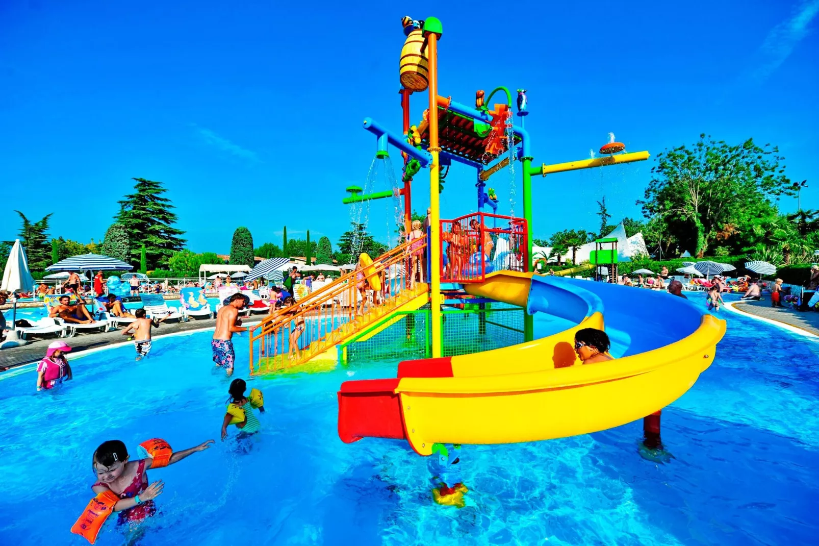 Holiday park Bella Italia, Peschiera-Primula-Schwimmbad