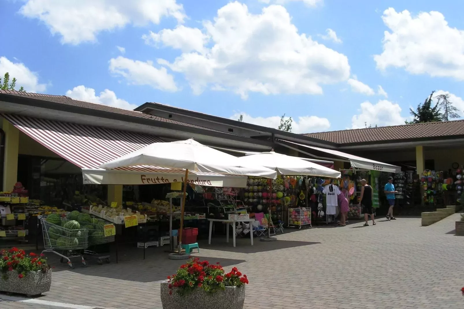 Holiday park Bella Italia, Peschiera-Ortensia-Installations du parc