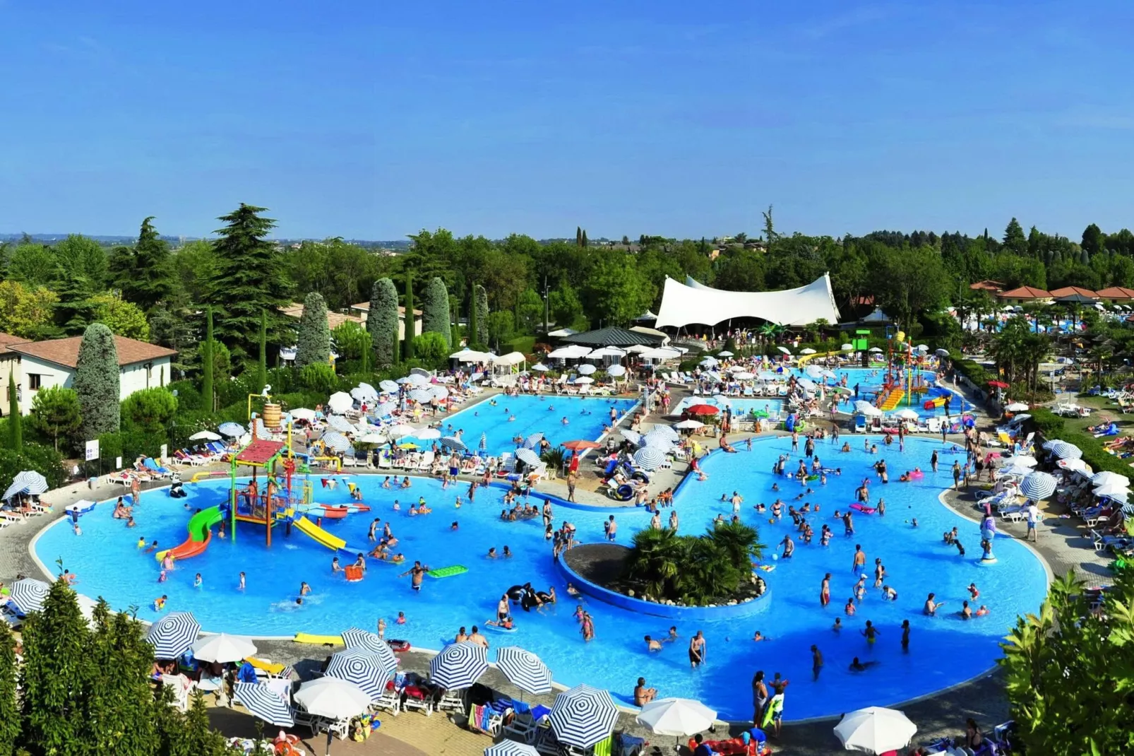 Holiday park Bella Italia, Peschiera-Ortensia-Piscine