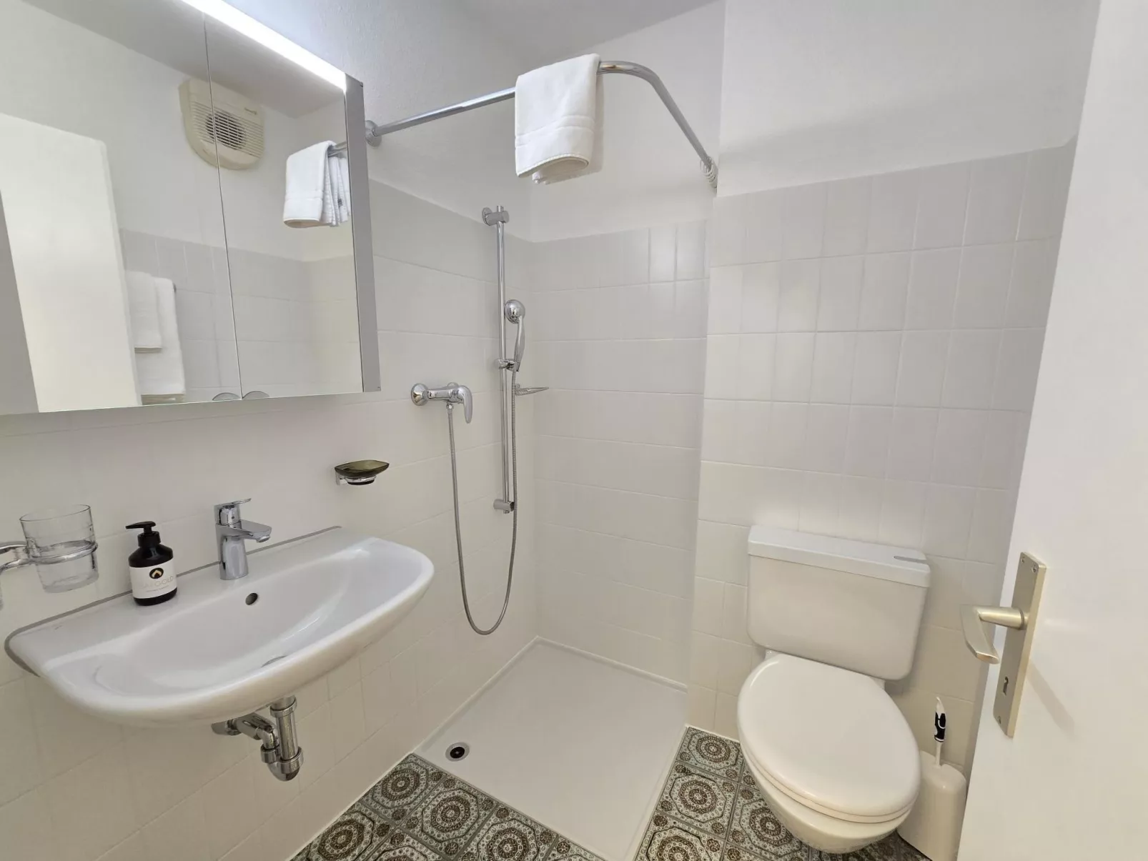 Belmont Seegarten-Drinnen