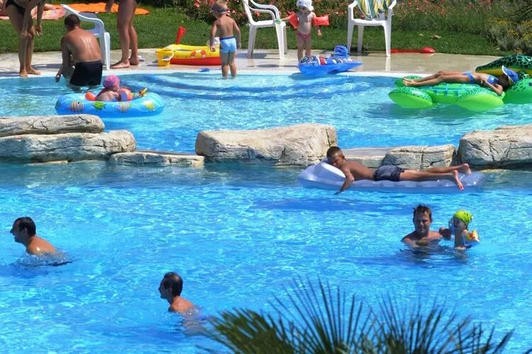 Holiday park Bella Italia, Peschiera-Ortensia-Piscine