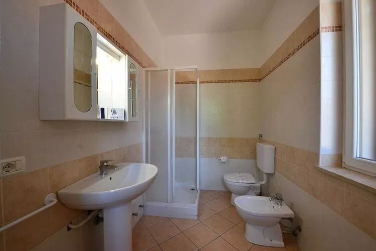 Holiday park Bella Italia, Peschiera-Glicine-Salle de bain