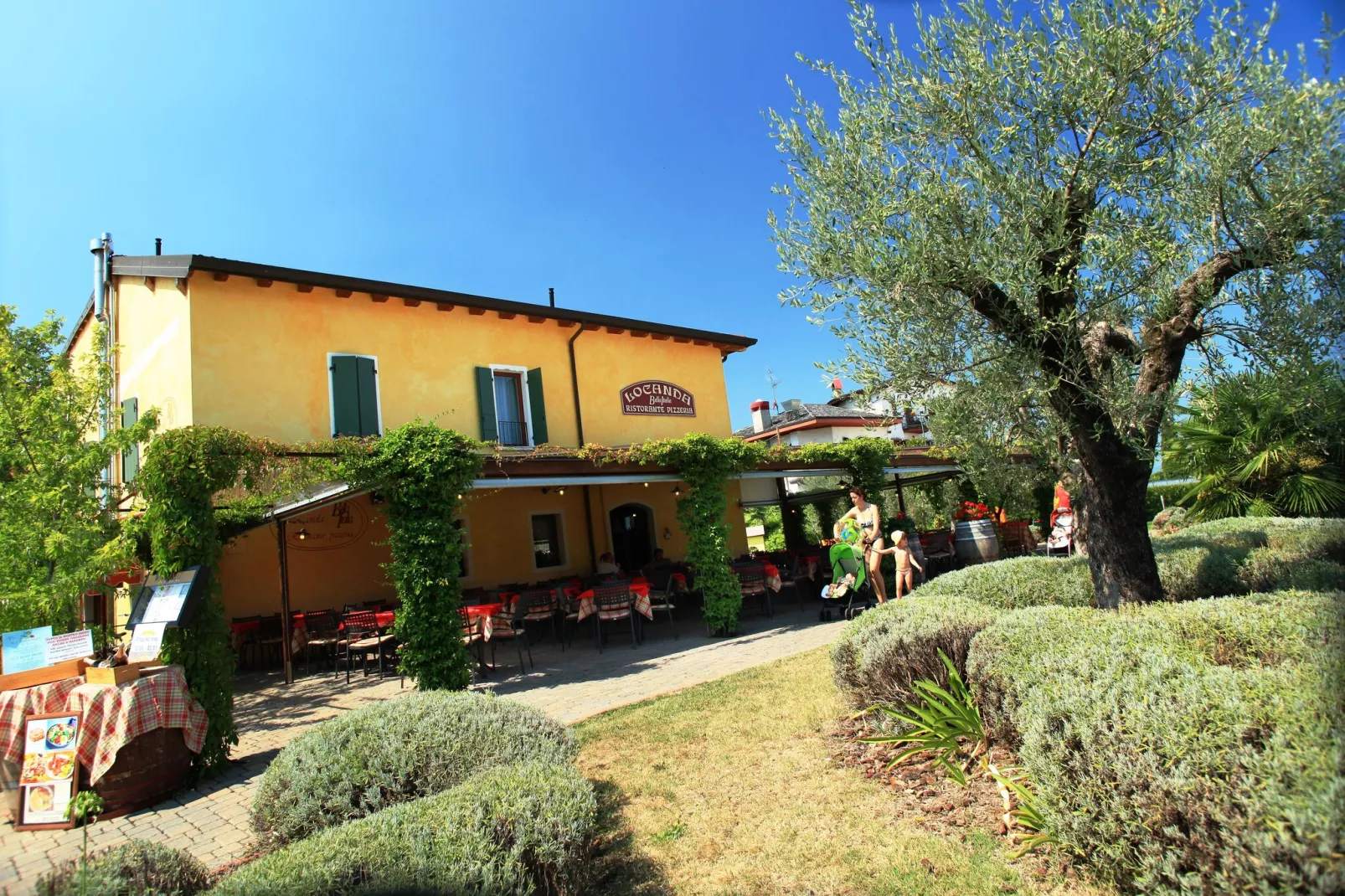 Holiday park Bella Italia, Peschiera-Verbena-Installations du parc