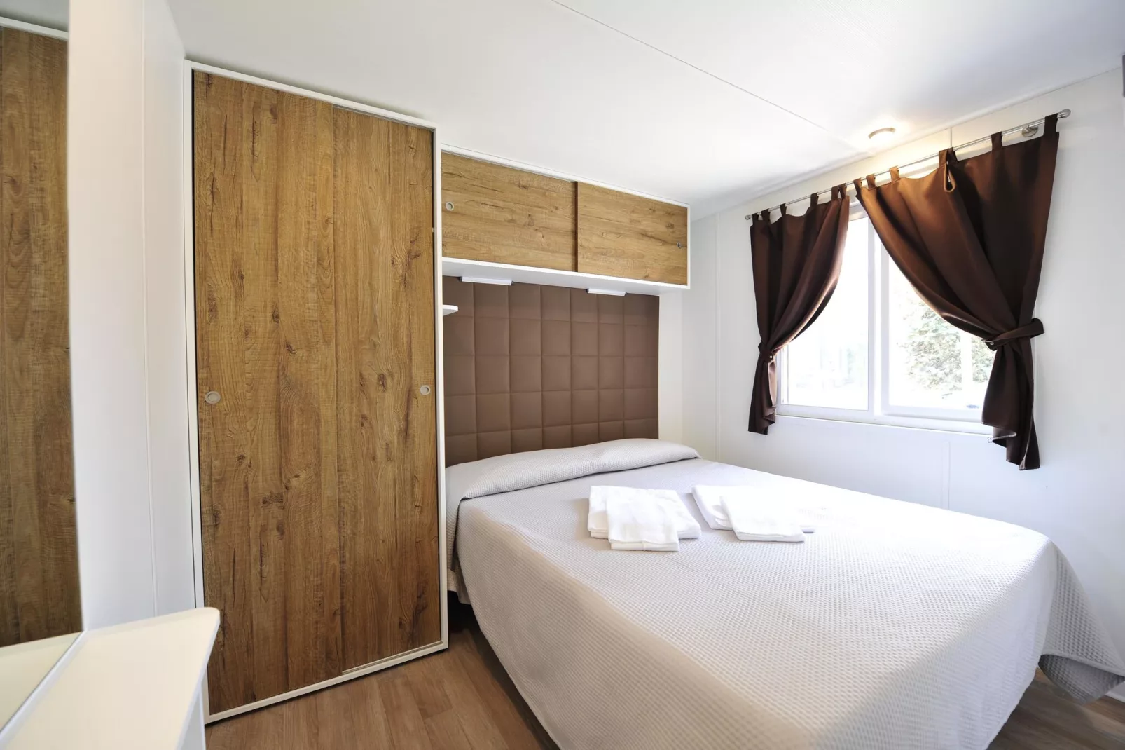 Holiday park Bella Italia, Peschiera-Girasole Suite MH H