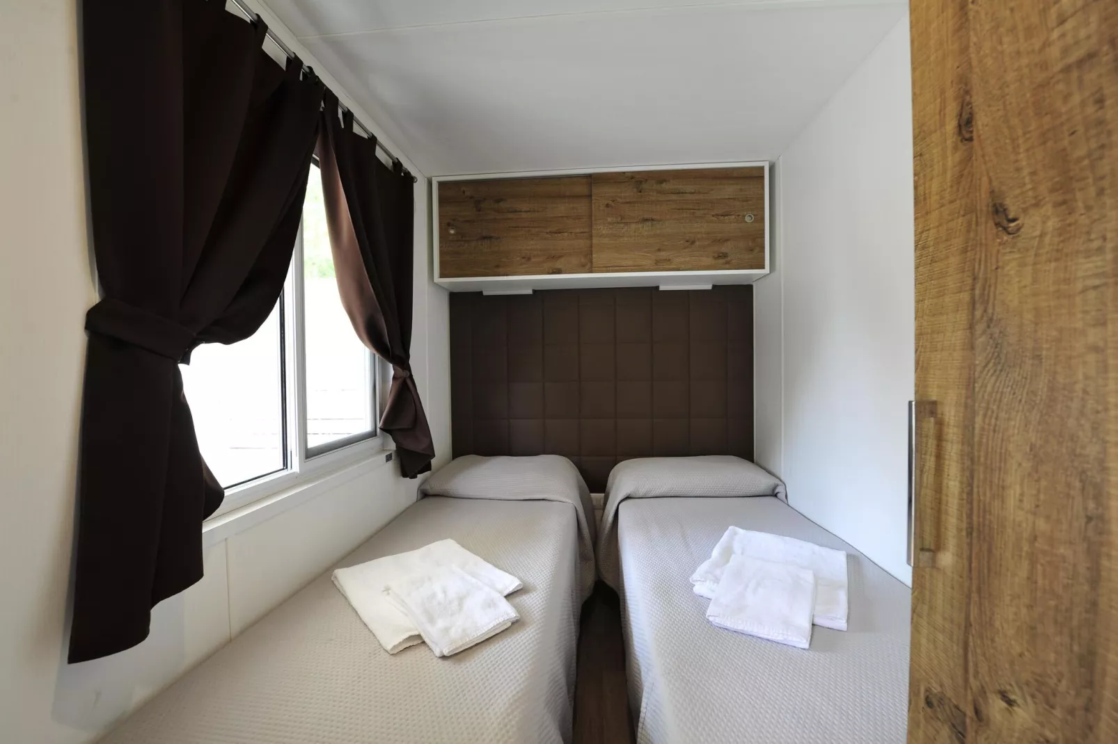 Holiday park Bella Italia, Peschiera-Girasole Suite MH H-Schlafzimmer