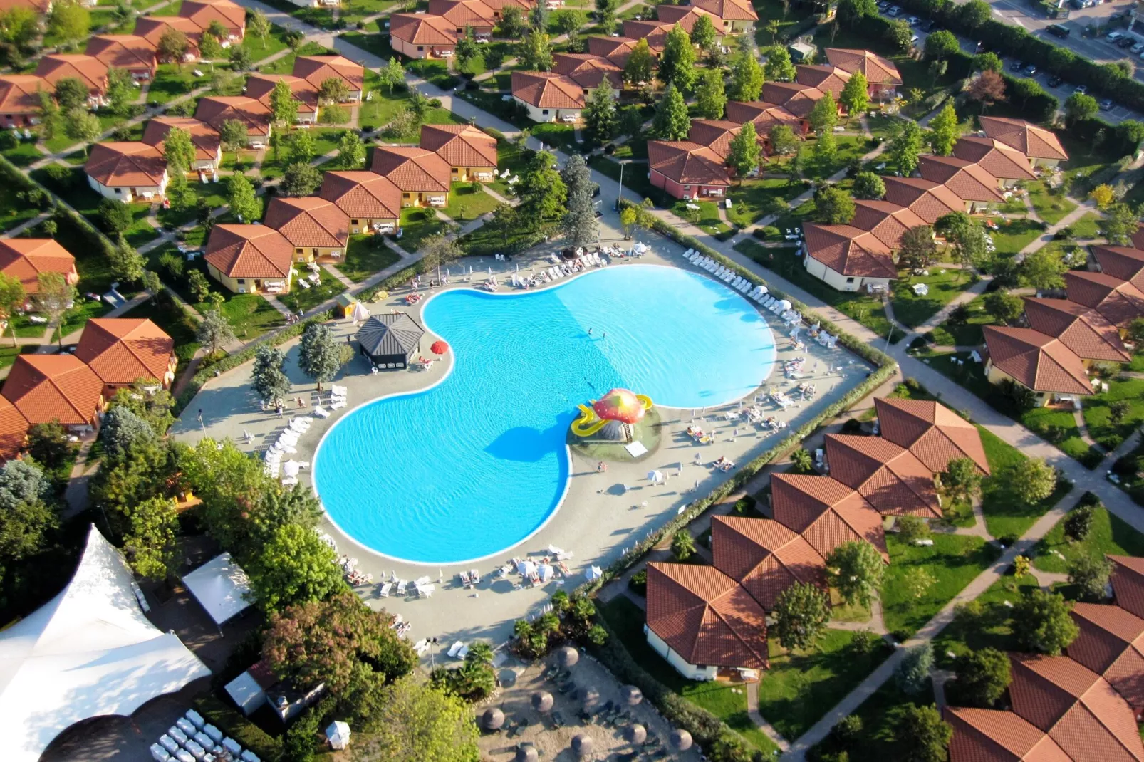 Residence Eden, Peschiera-bilo-Extérieur été