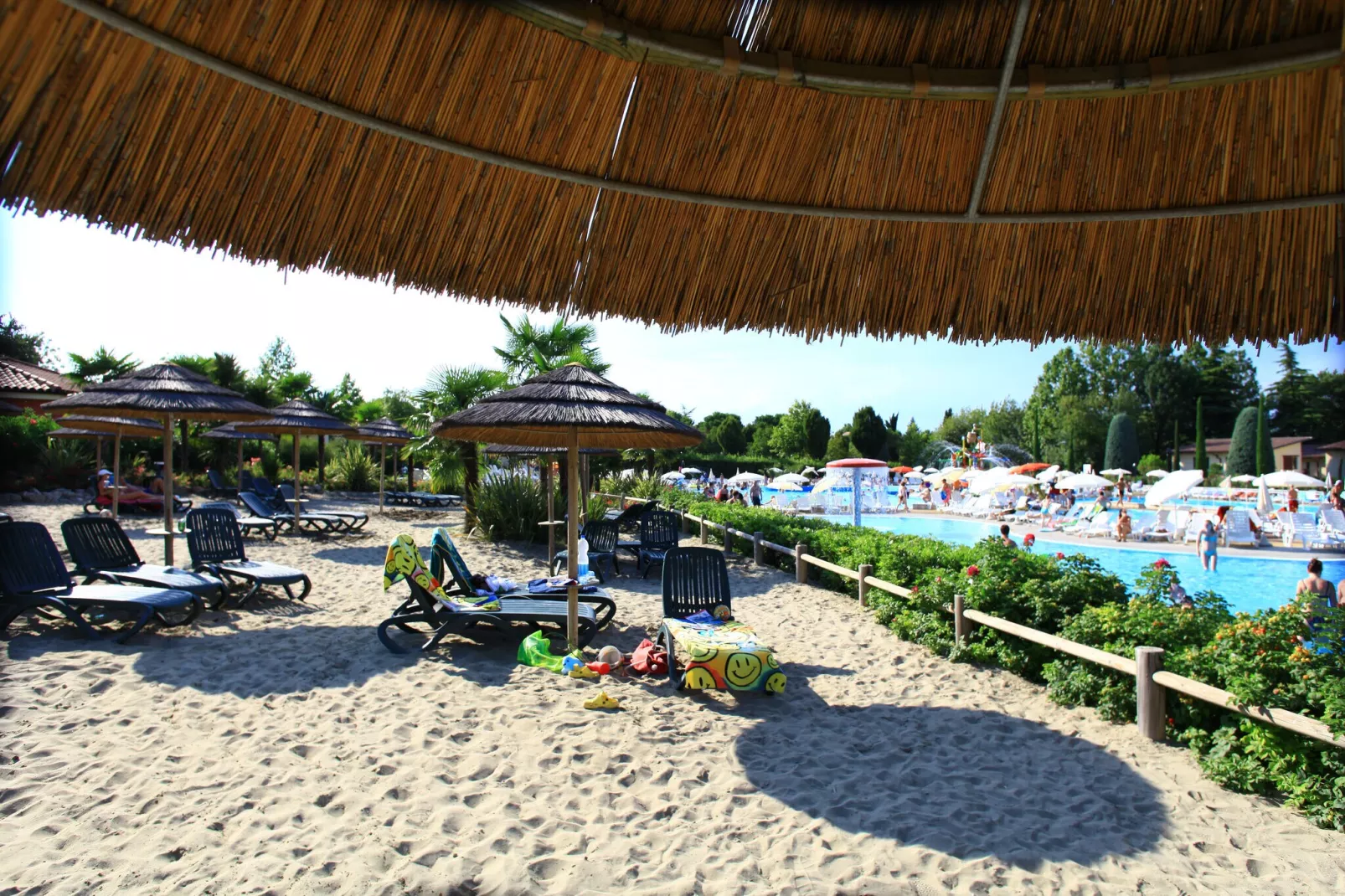 Residence Eden, Peschiera-bilo-Jardin d'été