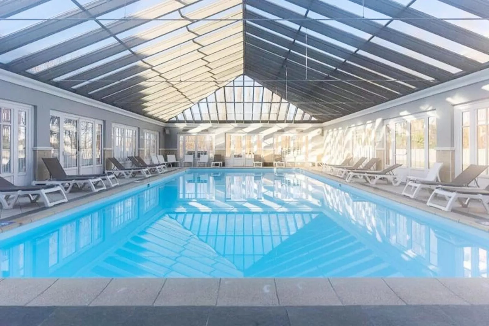 Résidence Sublime T2  Pour 4 Personnes, R&eacute;nov&eacute; Avec Piscine Tennis Parking Wifi